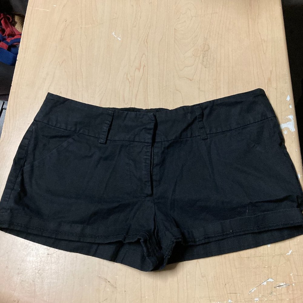 Love Culture Black Casual Shorts - Size S